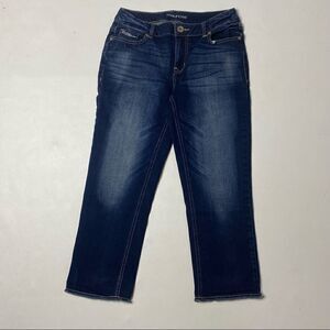 Maurice’s | Denim Capri’s with a Raw Hem